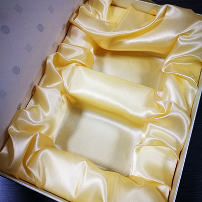 綢緞布包珍珠棉2